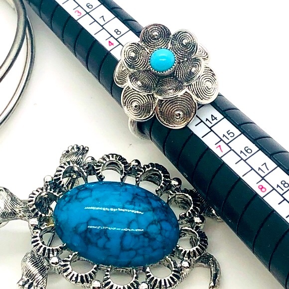 Vintage Faux Turquoise Jewelry lot - Picture 4 of 14
